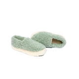 Furry slippers - Green | Fleux | 3